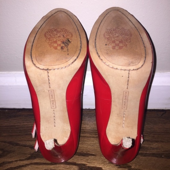 Vince Camuto 'Carlii' Patent Leather Peep Toe Pump - Picture 4 of 5